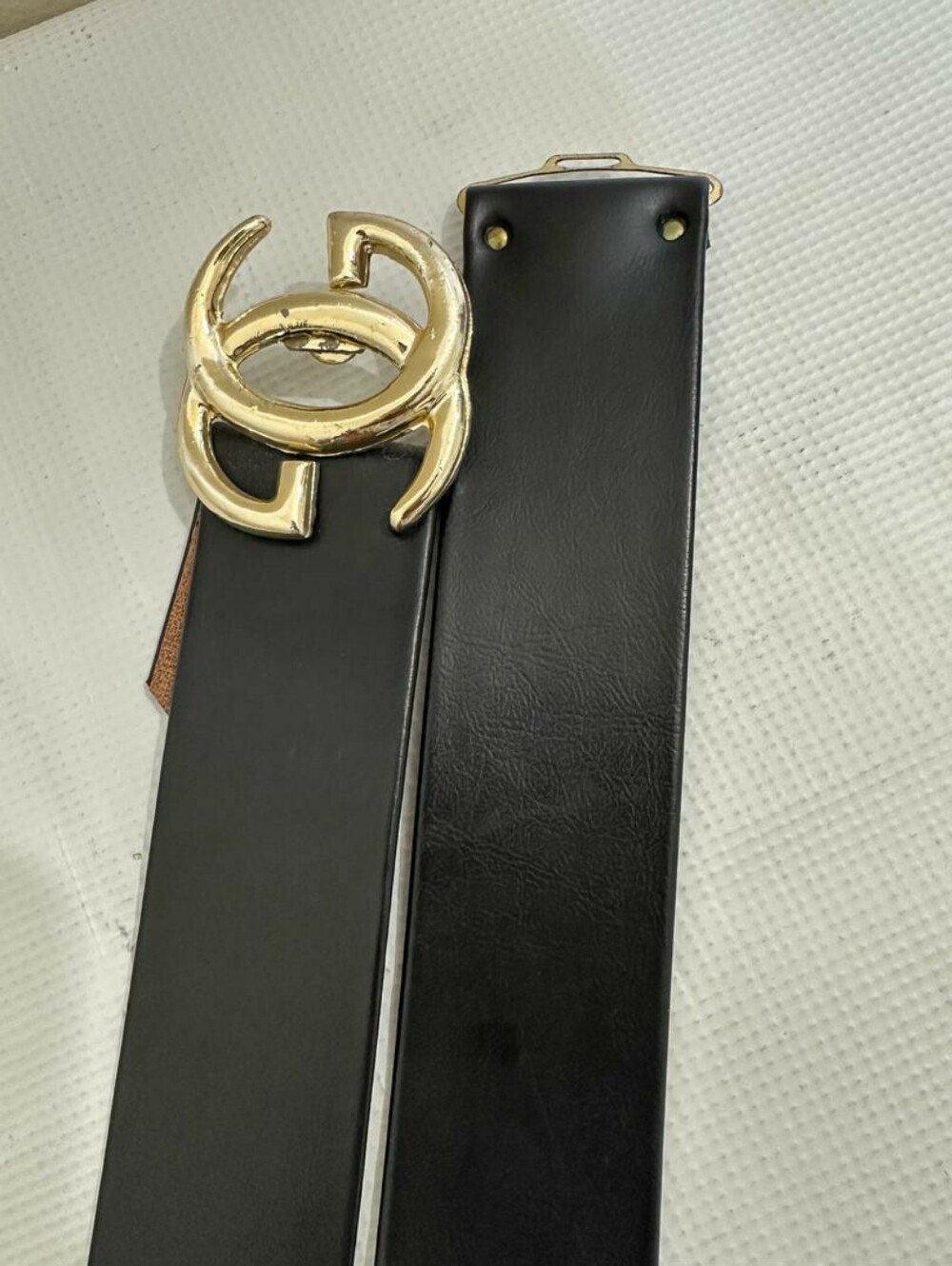Wide Black Leather-Look Belt Prominent Gold-toned Interlocking GG Buckle